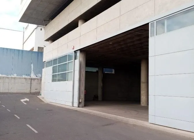 Nave disponible en el polígono Polígono industrial El Mayorazgo, Santa Cruz de Tenerife (ref. N0602)